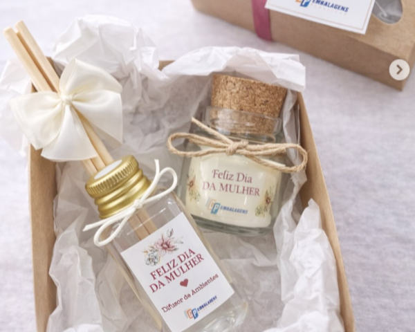 Brinde Corporativo Aromático: Difusor, Vela ou Kit — Qual Escolher Para Sua Empresa