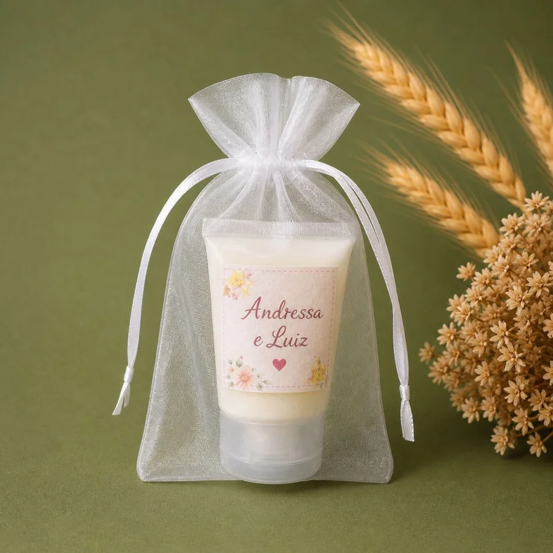 Creme de Mãos 30ml Personalizado Bisnaga com adesivo e saquinho